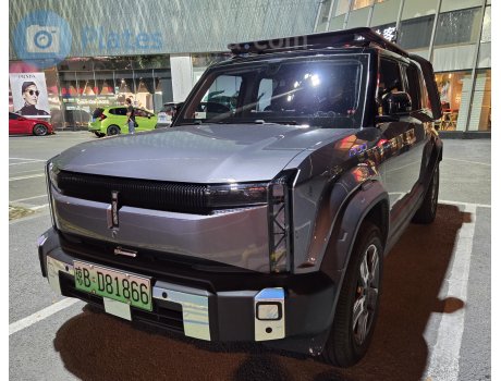 琼B·D81866, iCar 03