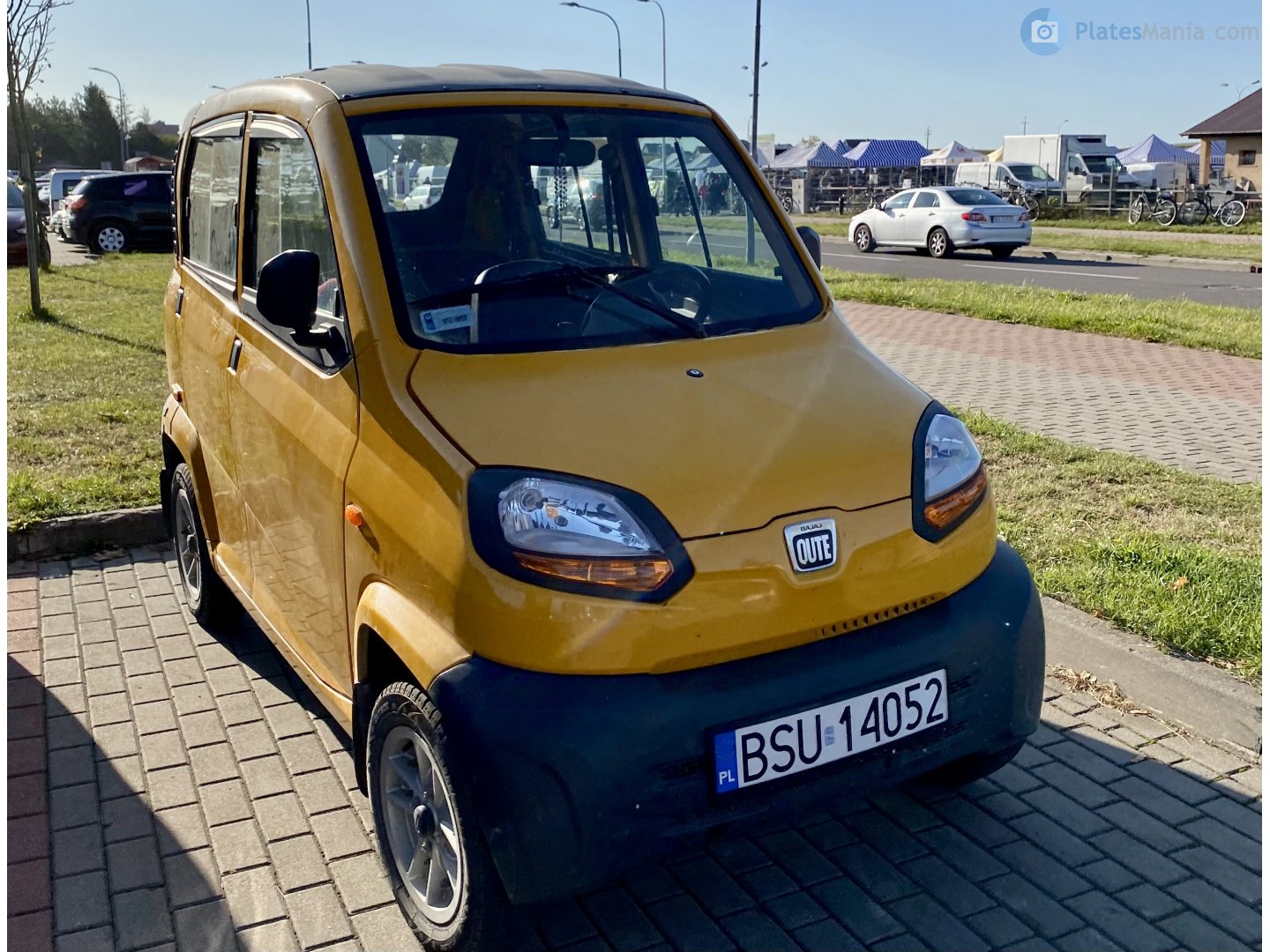 BSU 14052, Bajaj Qute 