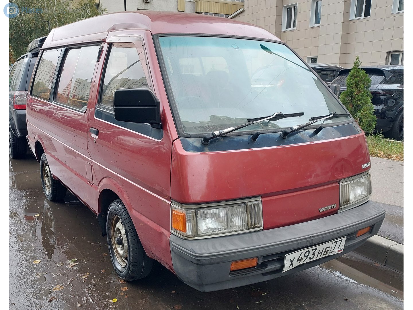 х 493 не 77, Nissan Vanette 2nd gen Van (C22), 1985–1994