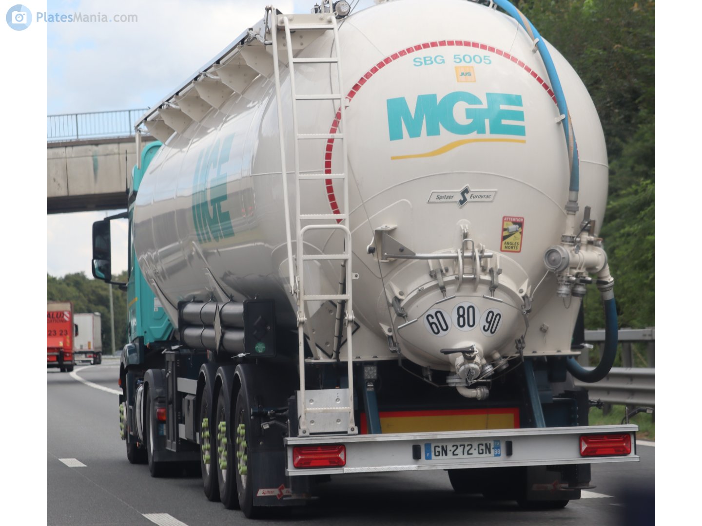 GN-272-GN, Spitzer SF/SK 