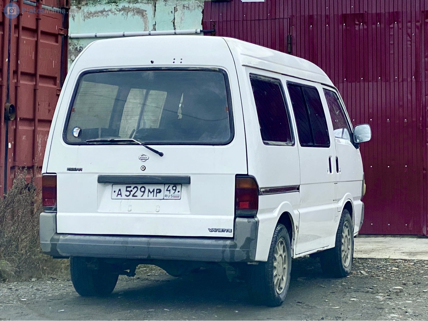 а 529 мр 49, Nissan Vanette 3rd gen Van (S20), 1994–1999