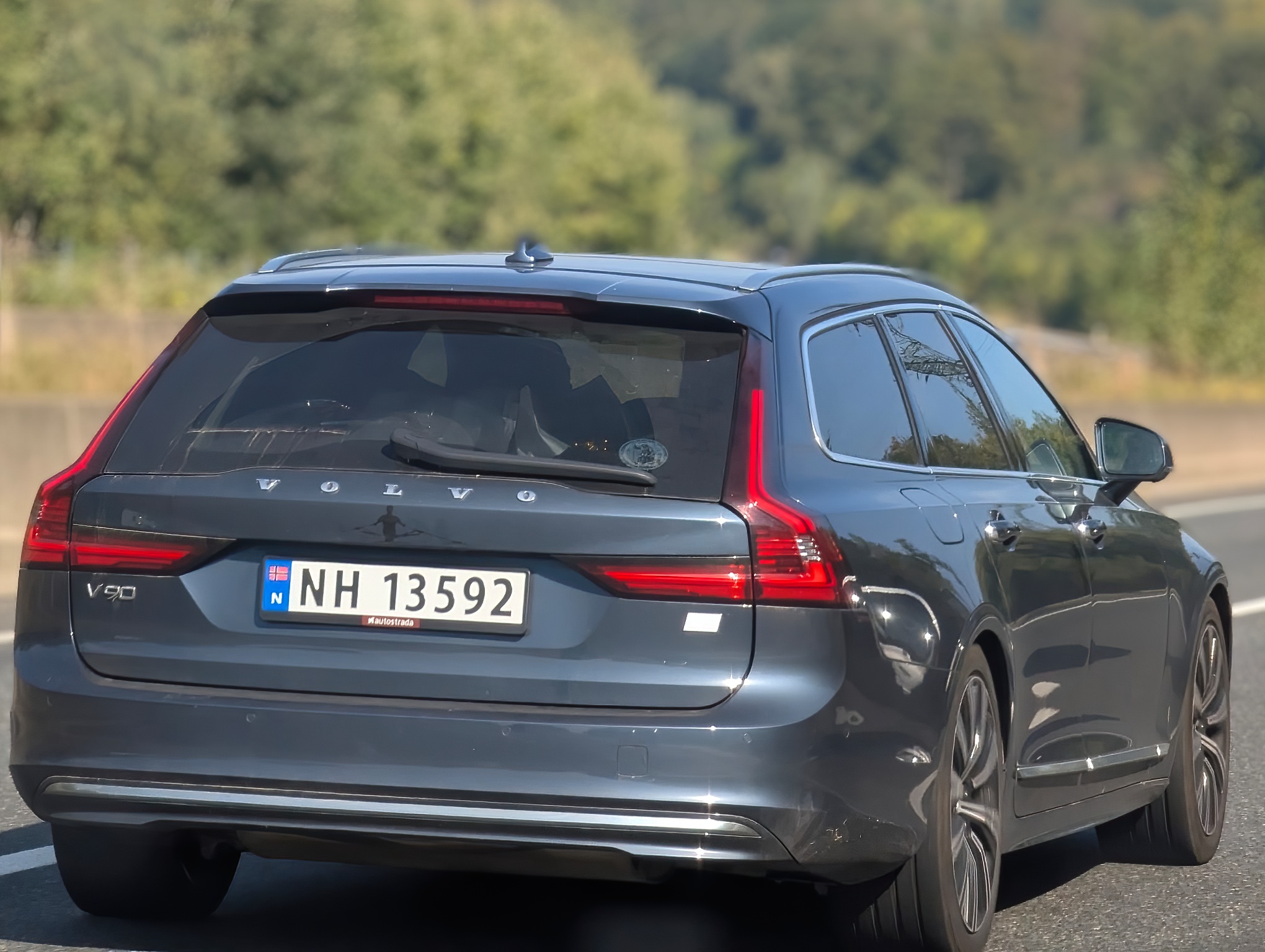 NH 13592, Volvo V90 2nd gen (235/236) 2016–