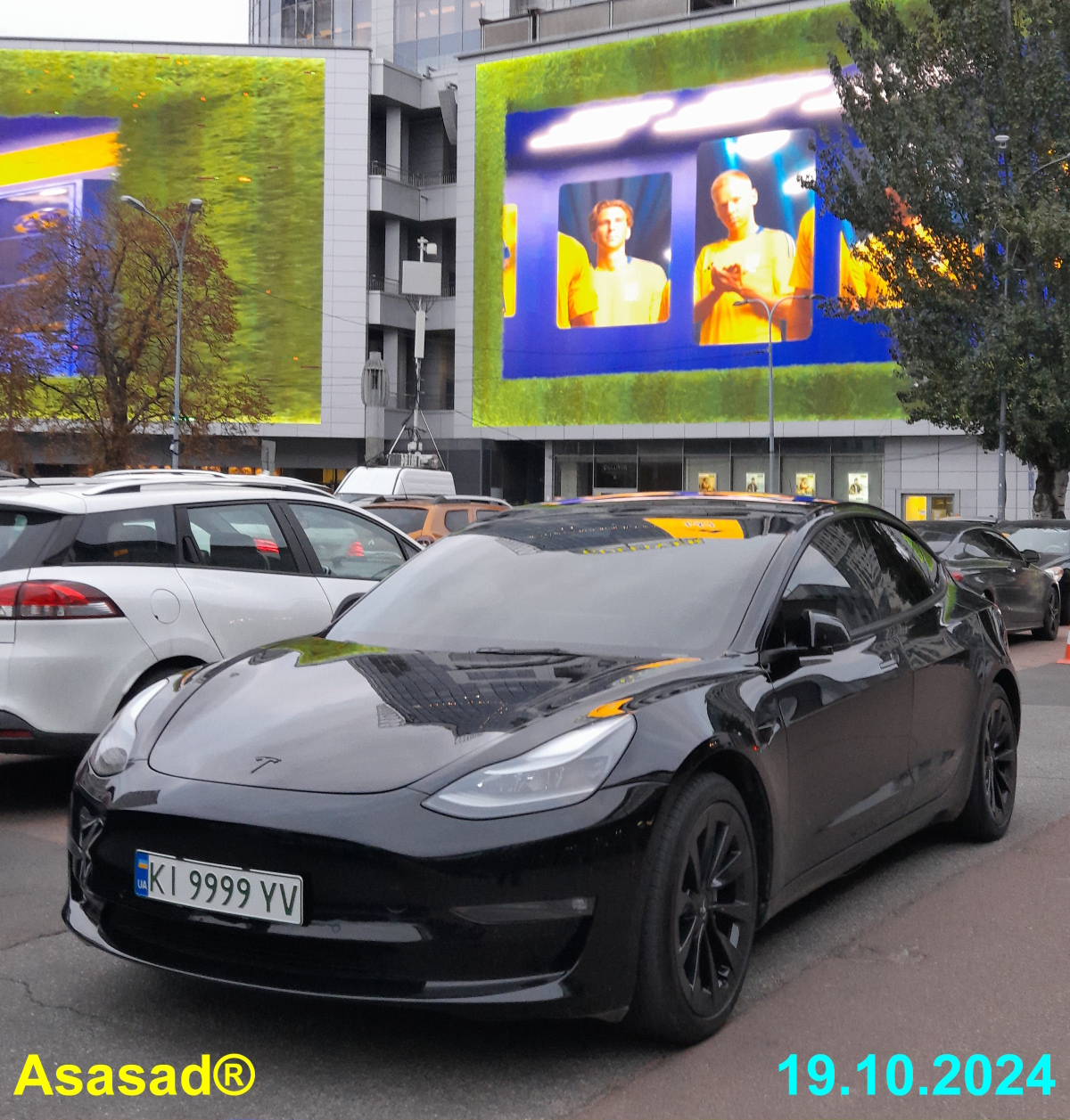 KI 9999 YV, Tesla Model 3 1st gen (5YJ3), 2017–2023