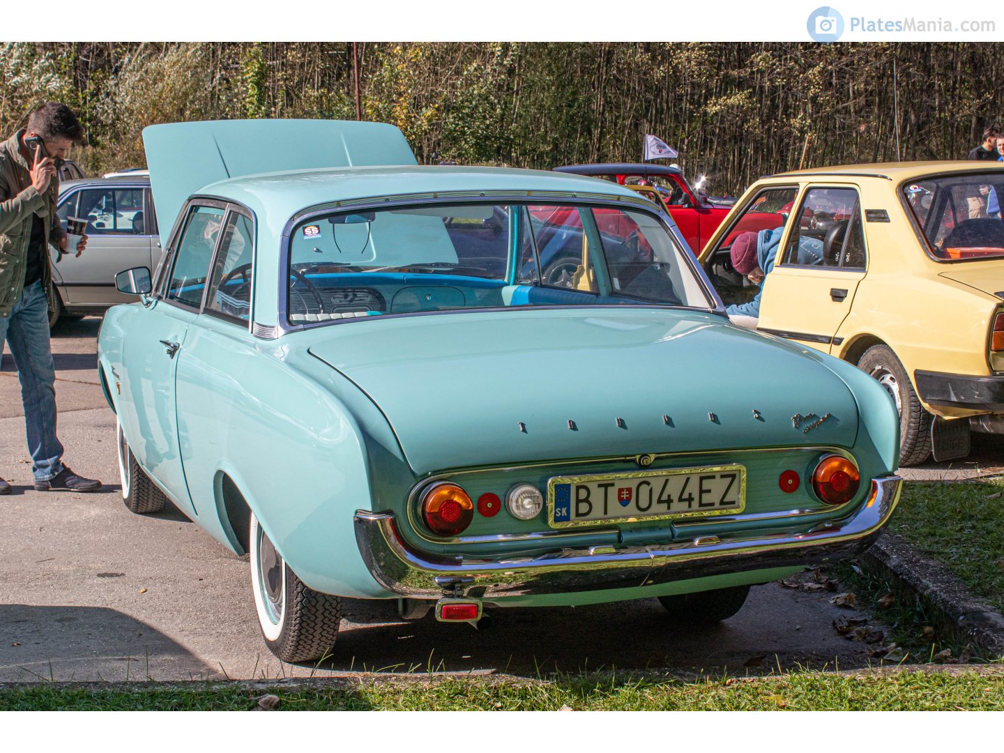 BT-044EZ, Ford Taunus 3rd gen 17M 2-door Sedan (P3), 1960–1964