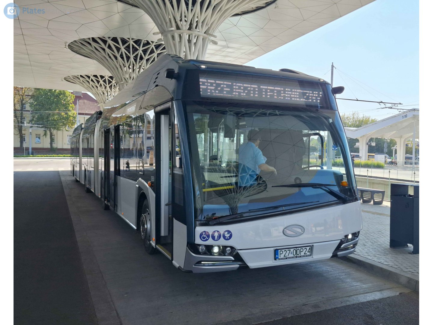 P27 00P24, Solaris Urbino 24 