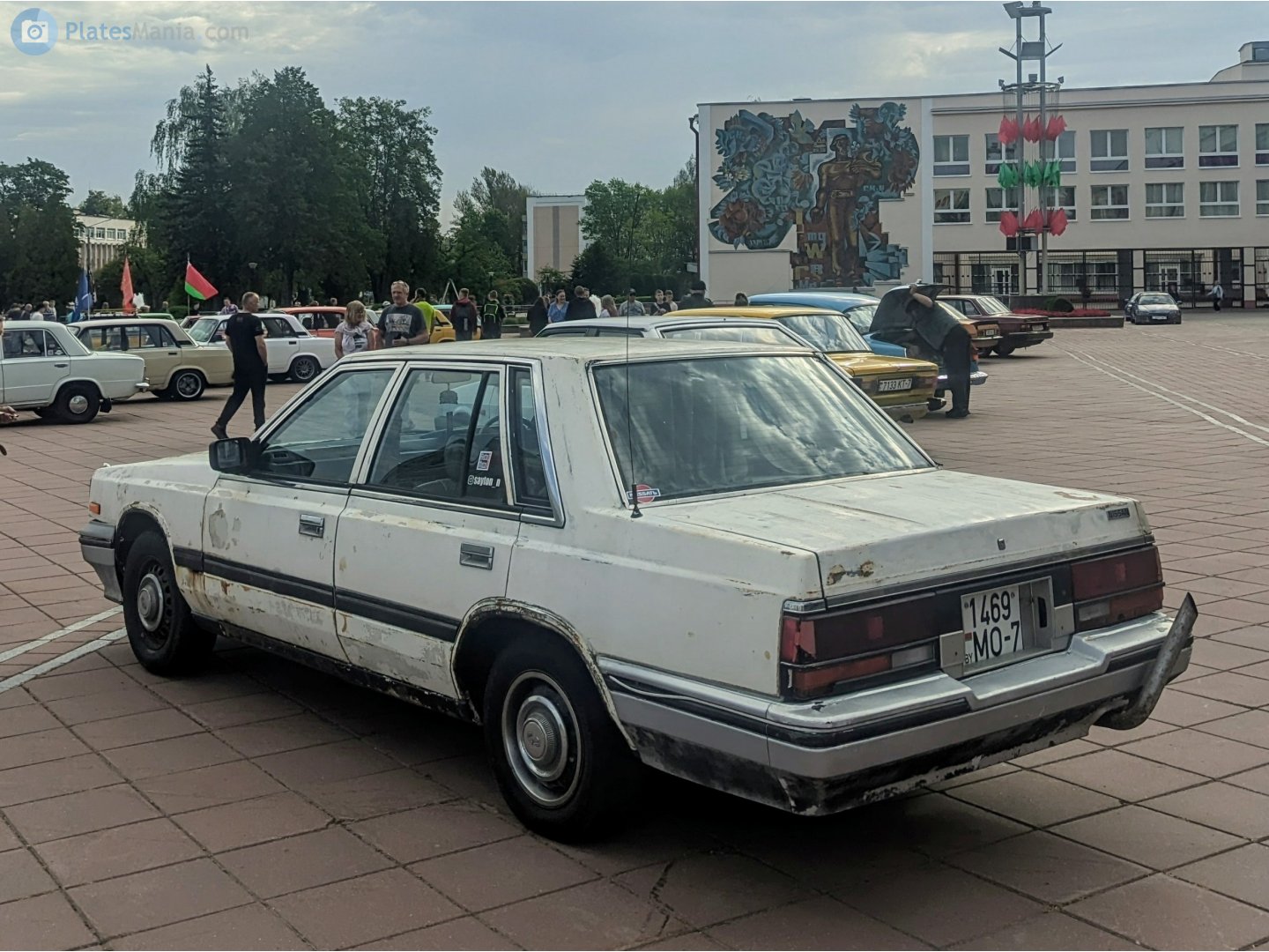 1469 MO-7, Nissan Laurel 6th gen Sedan (C32), 1984–1987