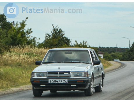 в584ар92, Mazda Luce