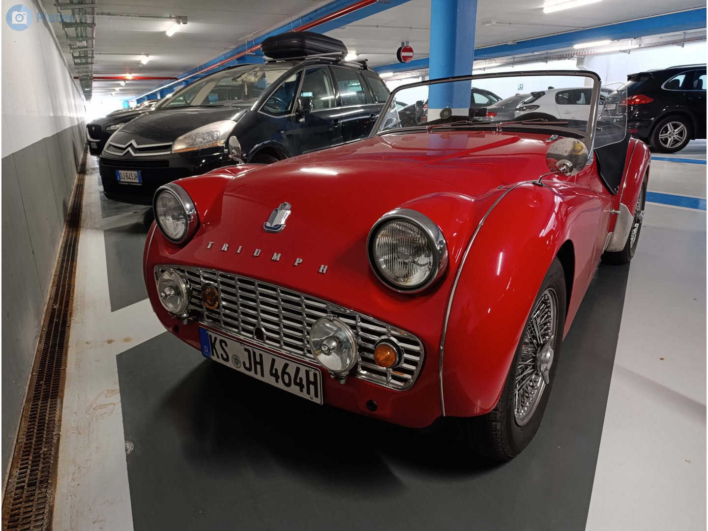 KS JH 464 H, Triumph TR3 