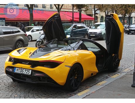 M DG 725, McLaren 720S