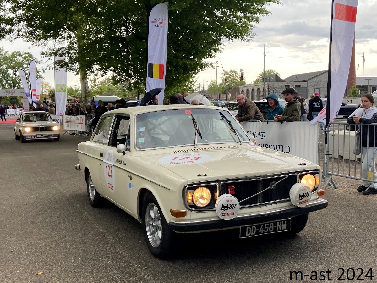 DD-458-NW, Volvo 140-Series 1st gen 2-door Sedan (142), 1967–1974