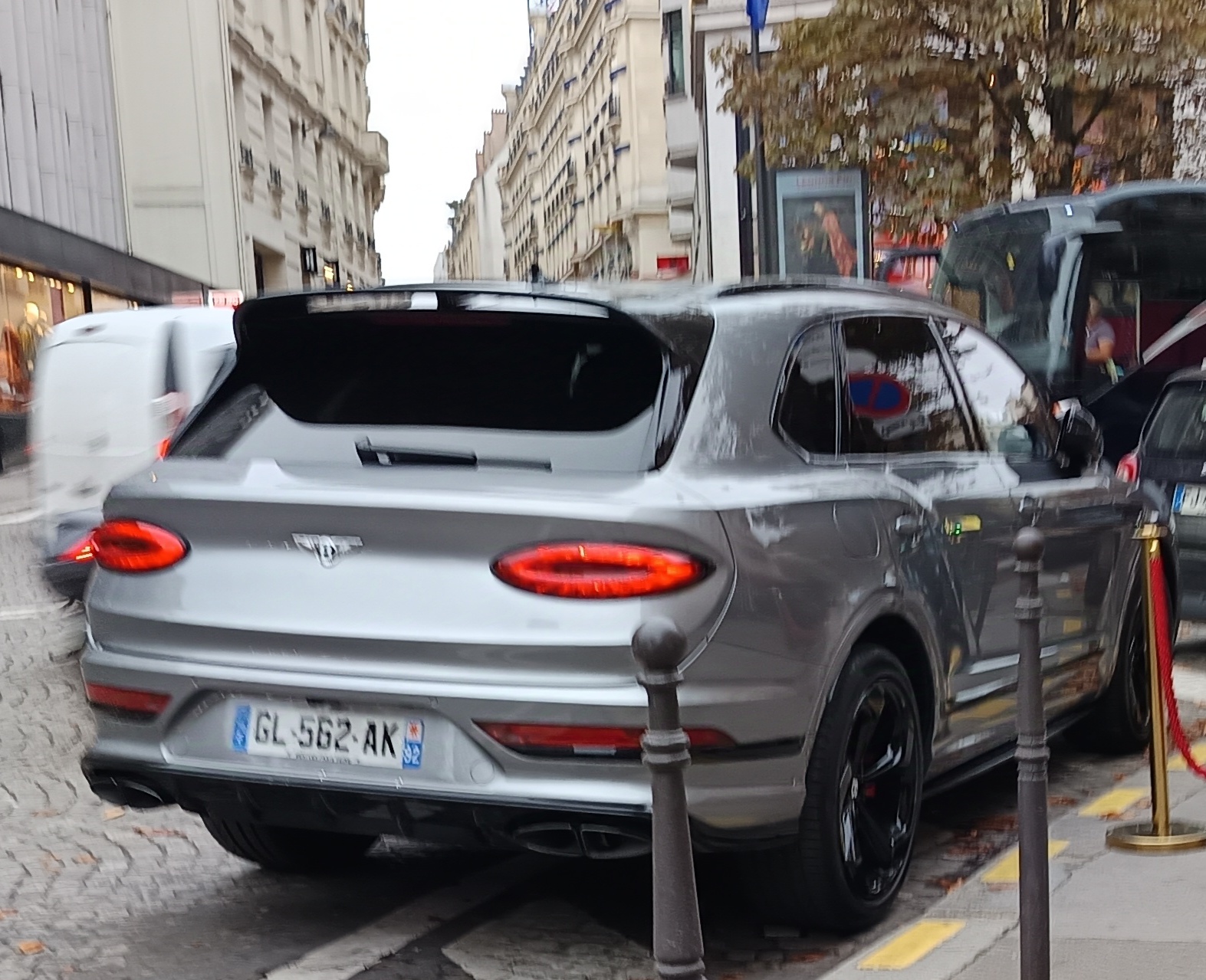 GL-562-AK, Bentley Bentayga 1st gen (PL71), facelift, 2020–