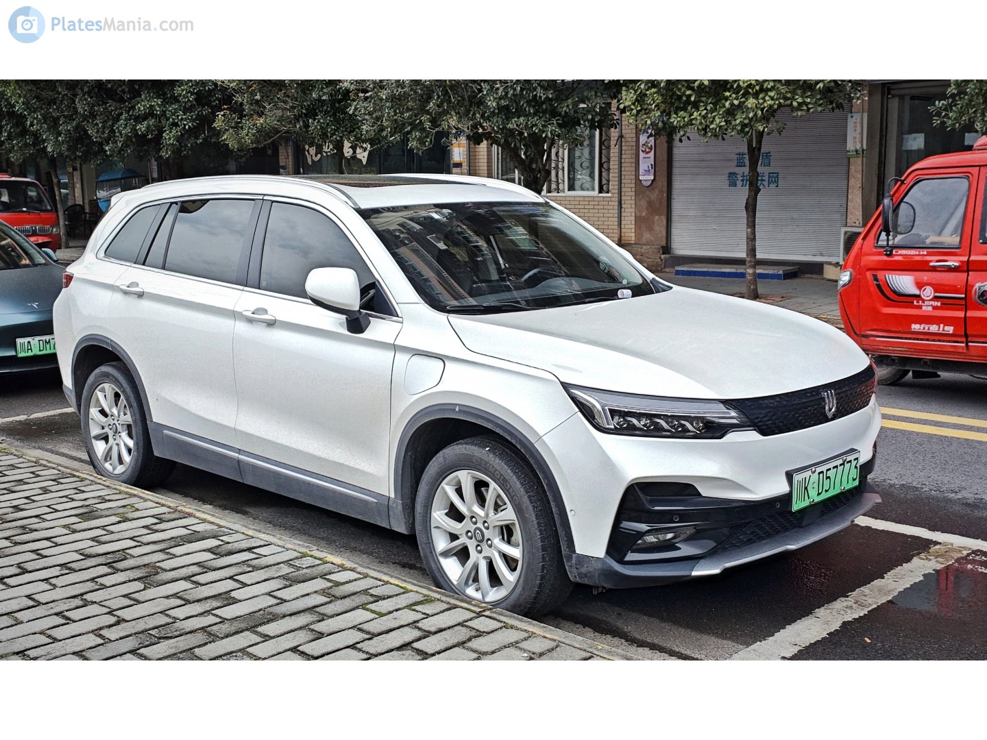 川K·D57773, Skywell EV6 