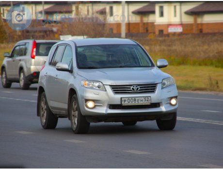 р008ен52, Toyota RAV4