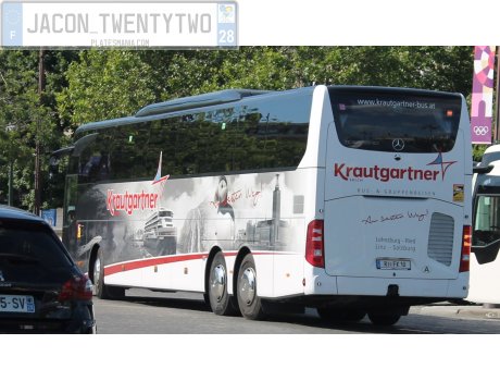RI FK 10, Mercedes-Benz Tourismo