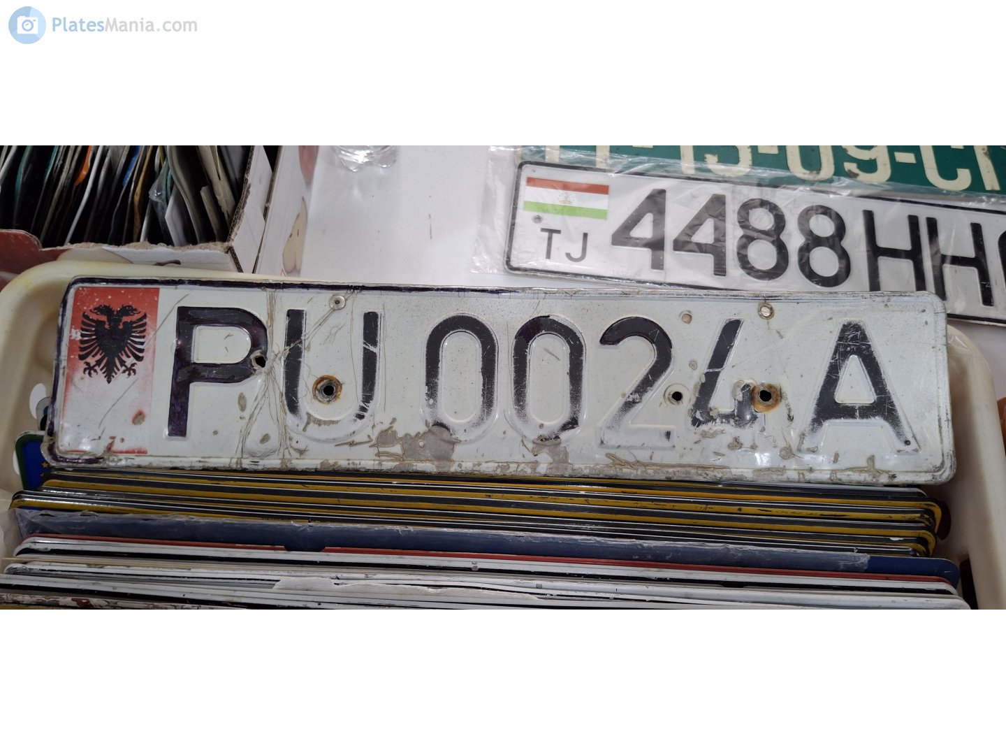 PU 0024 A, License plate without vehicle 