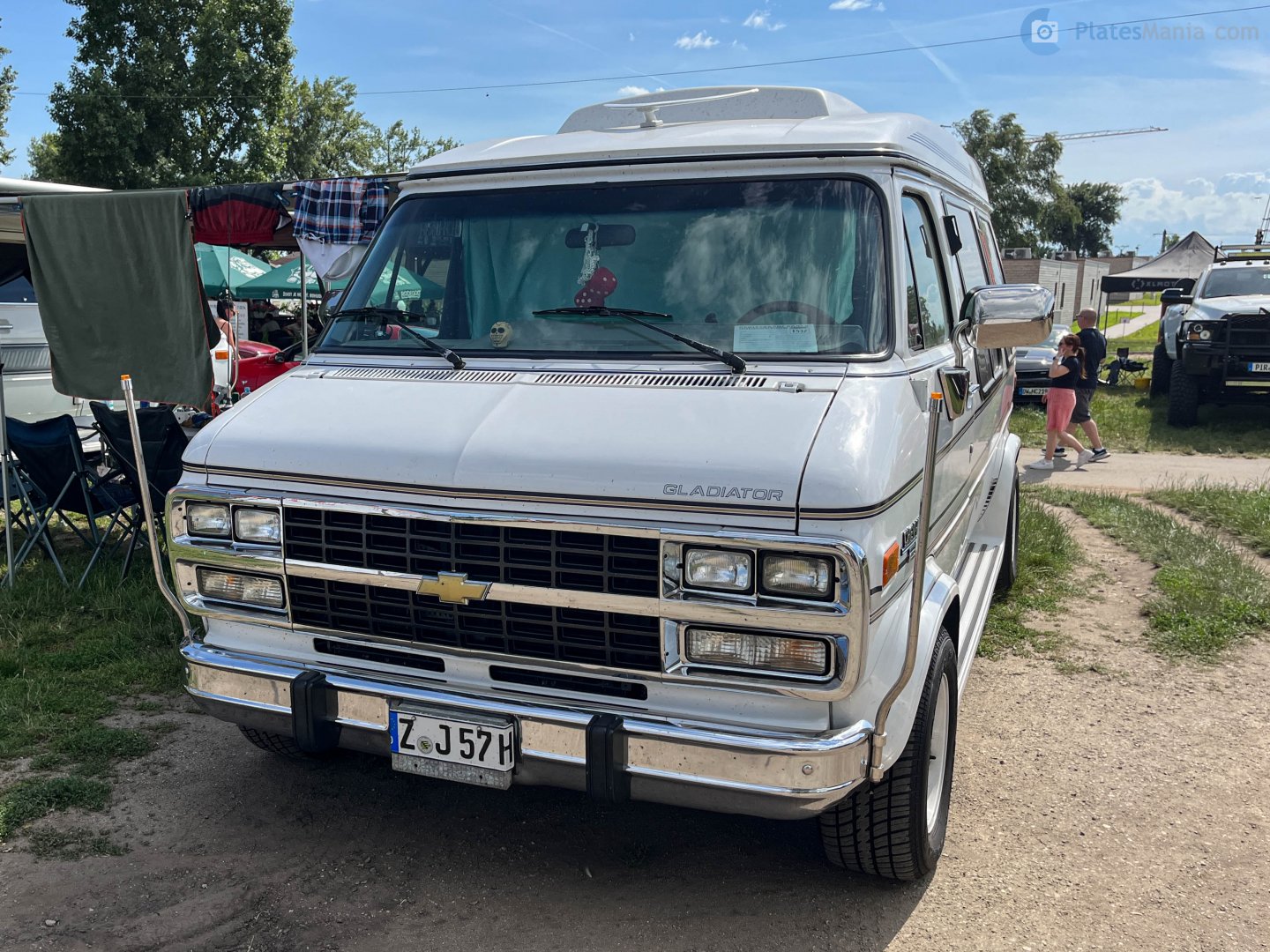 Z J 57 H, Chevrolet Chevy Van 3rd gen (G10/G20/G30), 1970–1996