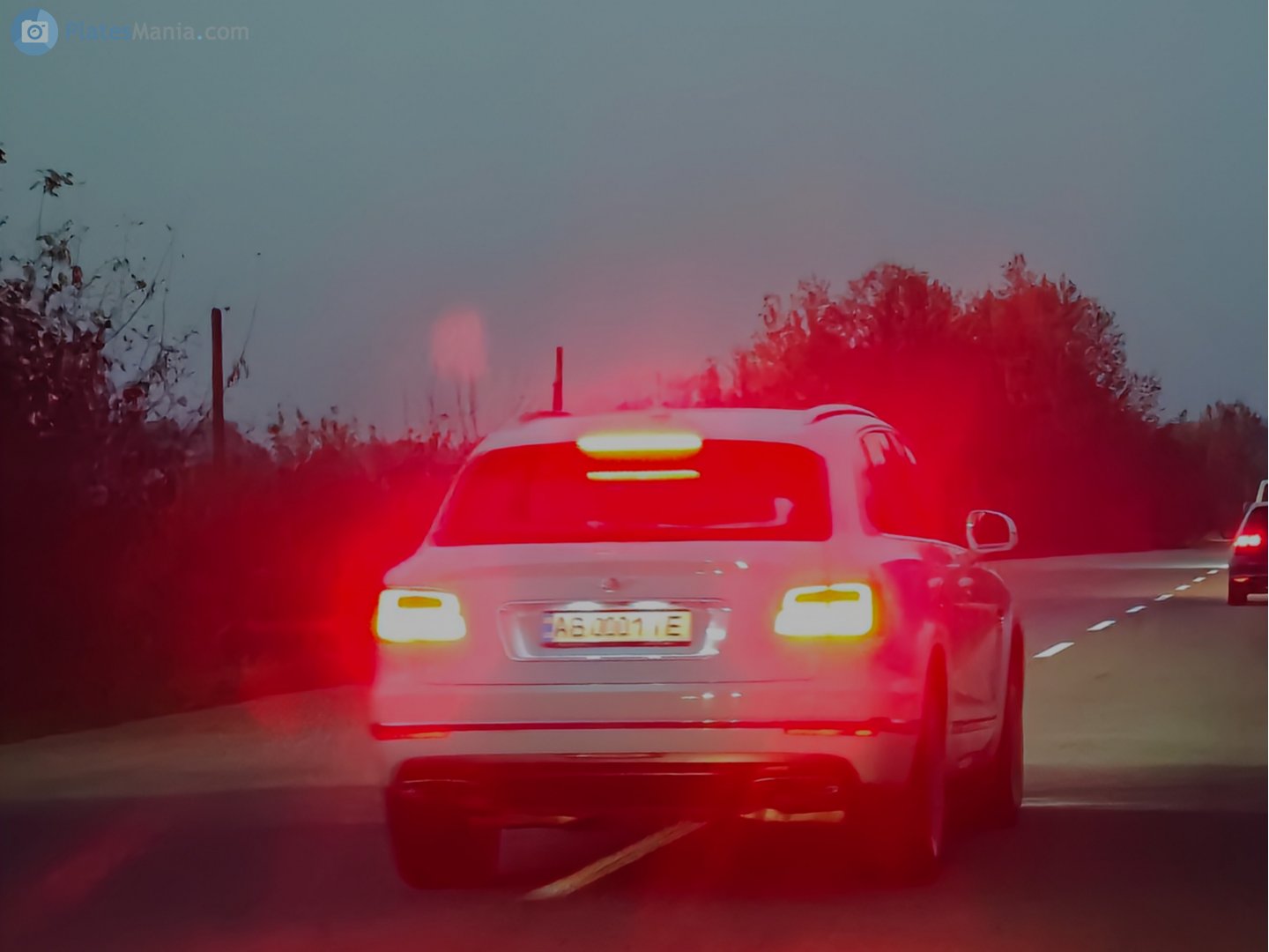 AB 0001 IE, Bentley Bentayga 1st gen (PL71), 2016–2020