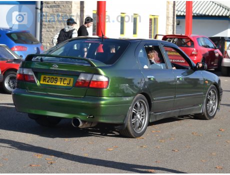 R209 TCJ, Nissan Primera (Gloucester) License plate of the United Kingdom