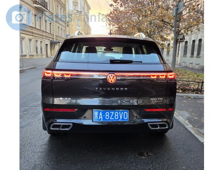 黑A·8Z8V0, Volkswagen Tavendor