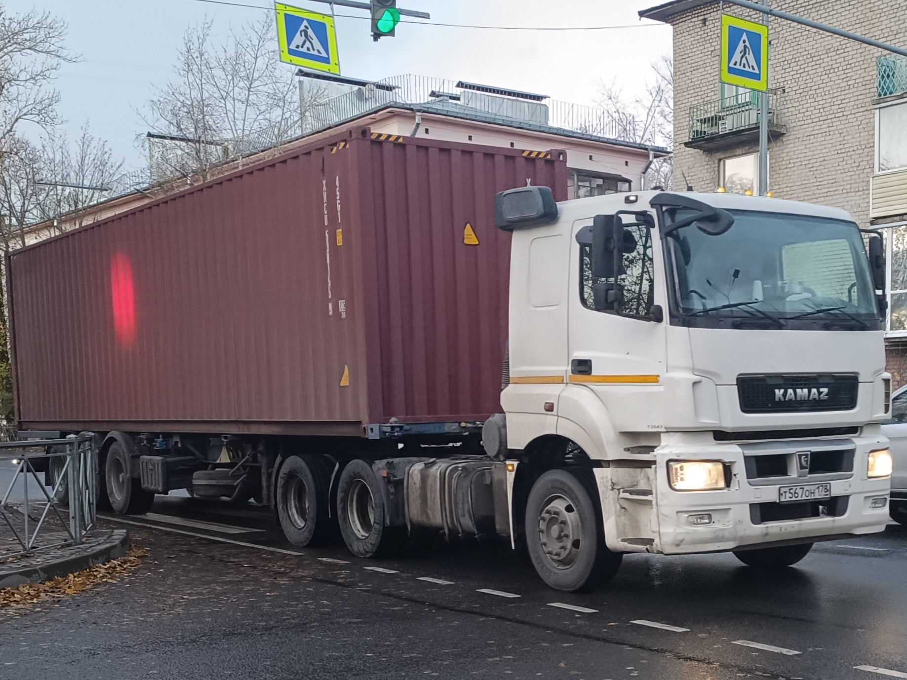 т 567 он 178, KamAZ 6520 65206, 2013–