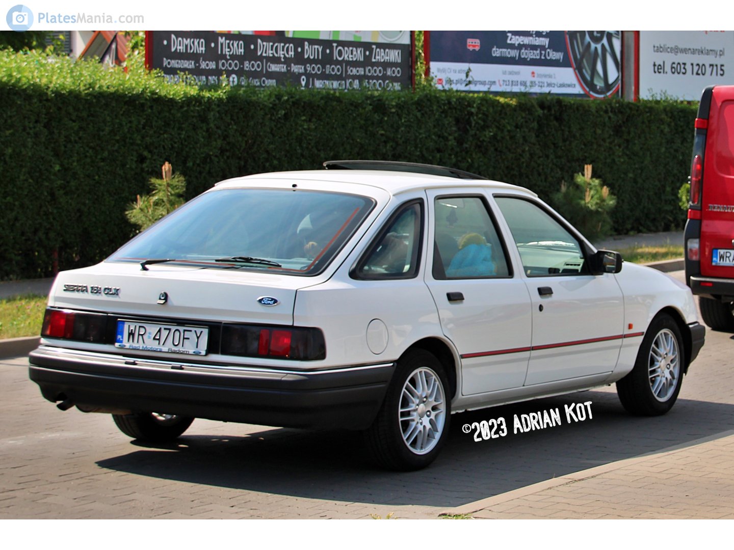 WR 470FY, Ford Sierra 1st gen 5-door Liftback (BAG/GBG), facelift, 1987–1993