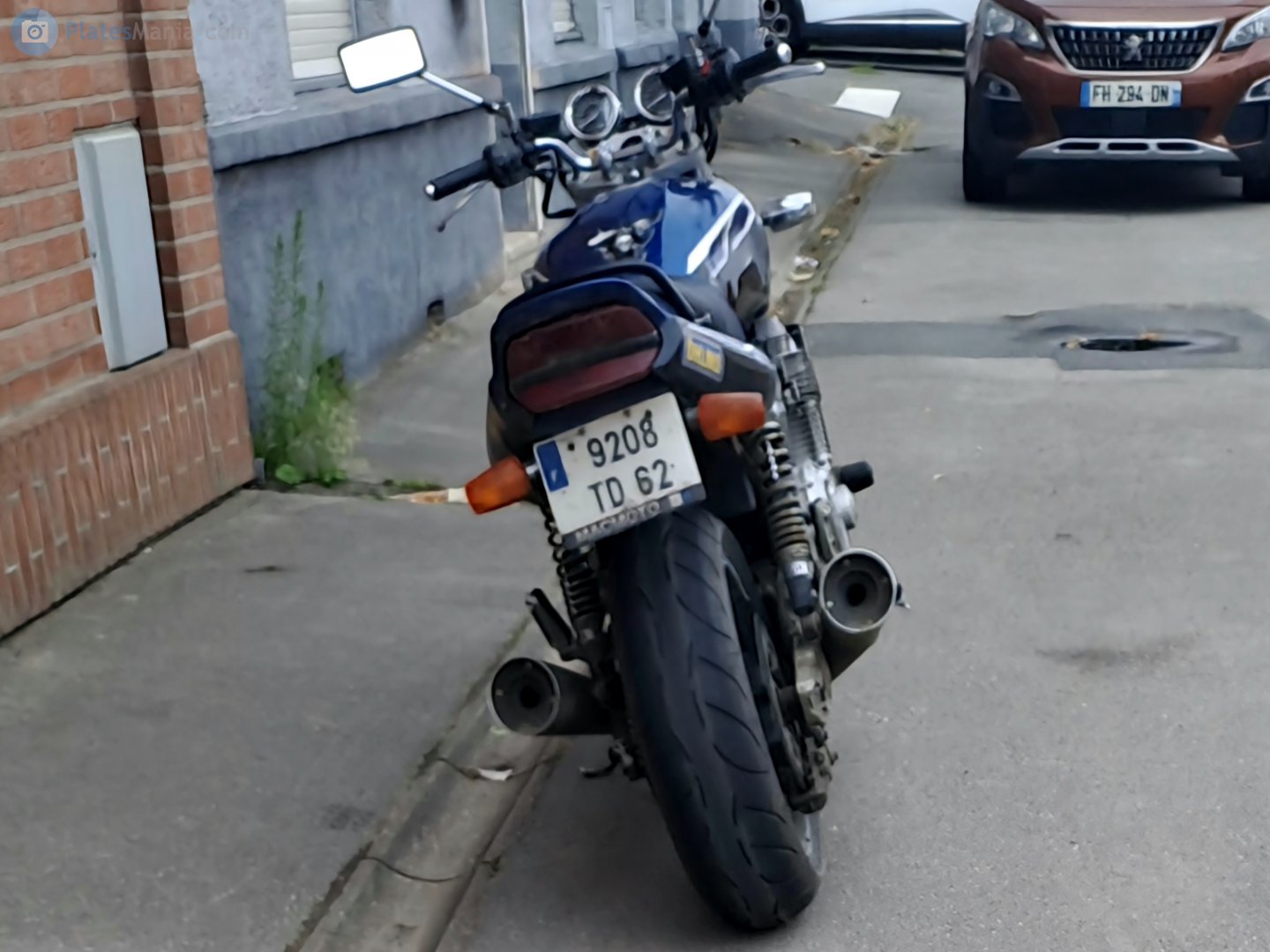 9208 TD 62, Yamaha XJR 2nd gen XJR1300, 1998–2016