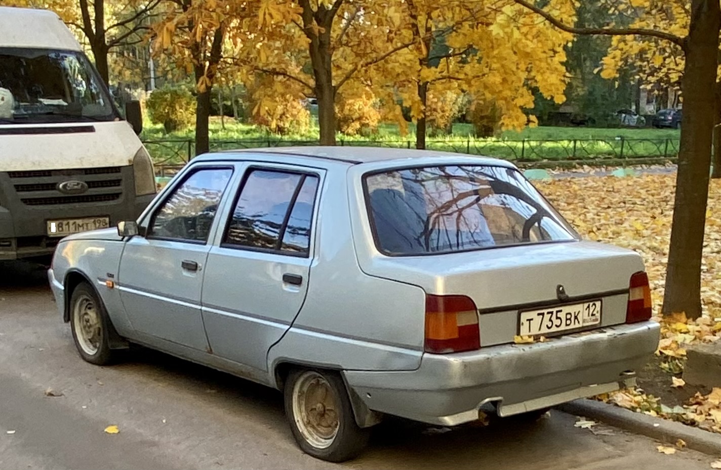 т 735 вк 12, ZAZ 1103 Славута 