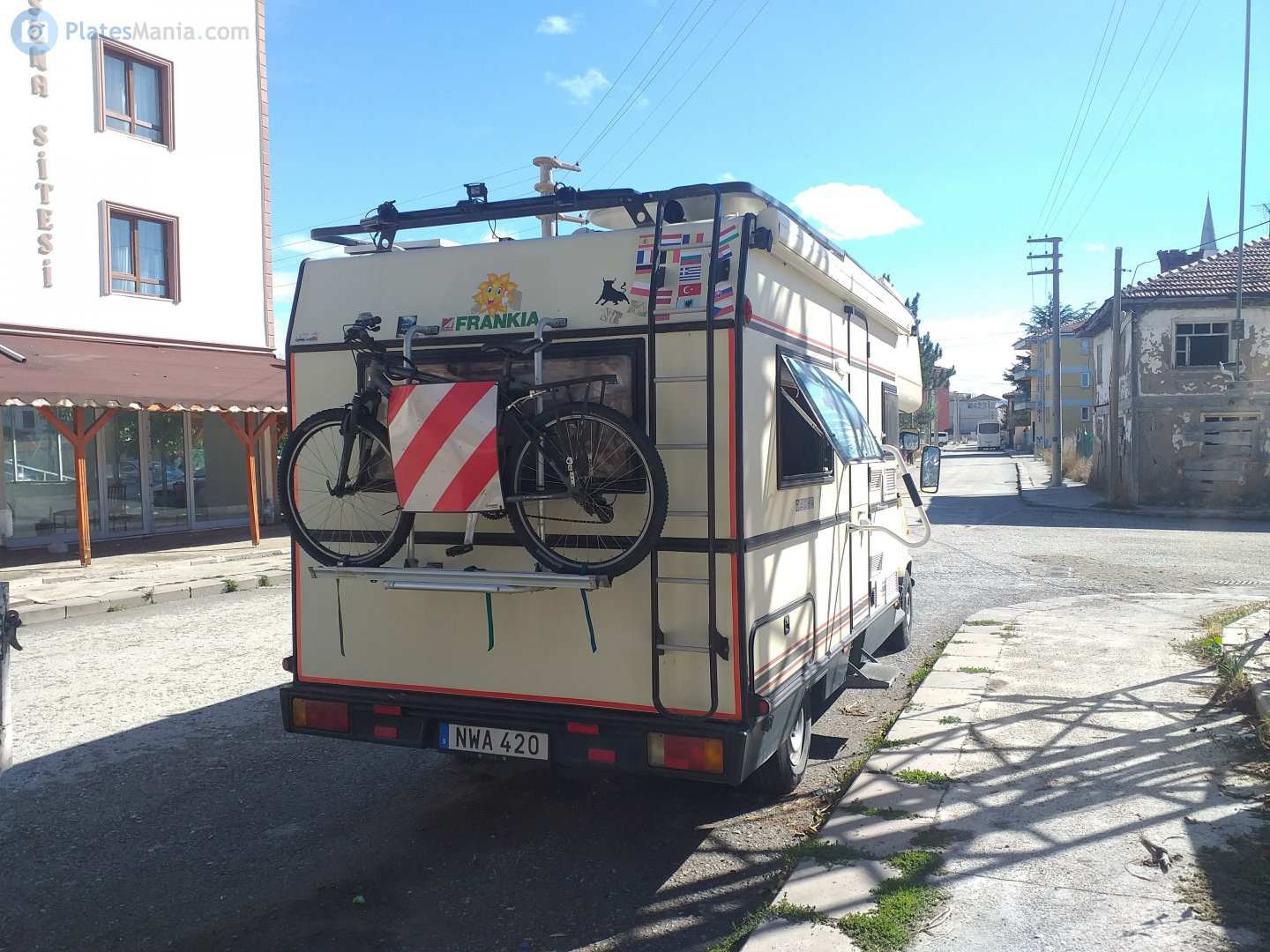 NWA 420, Frankia 570 