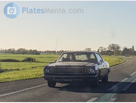 DM-44-32, Plymouth Fury