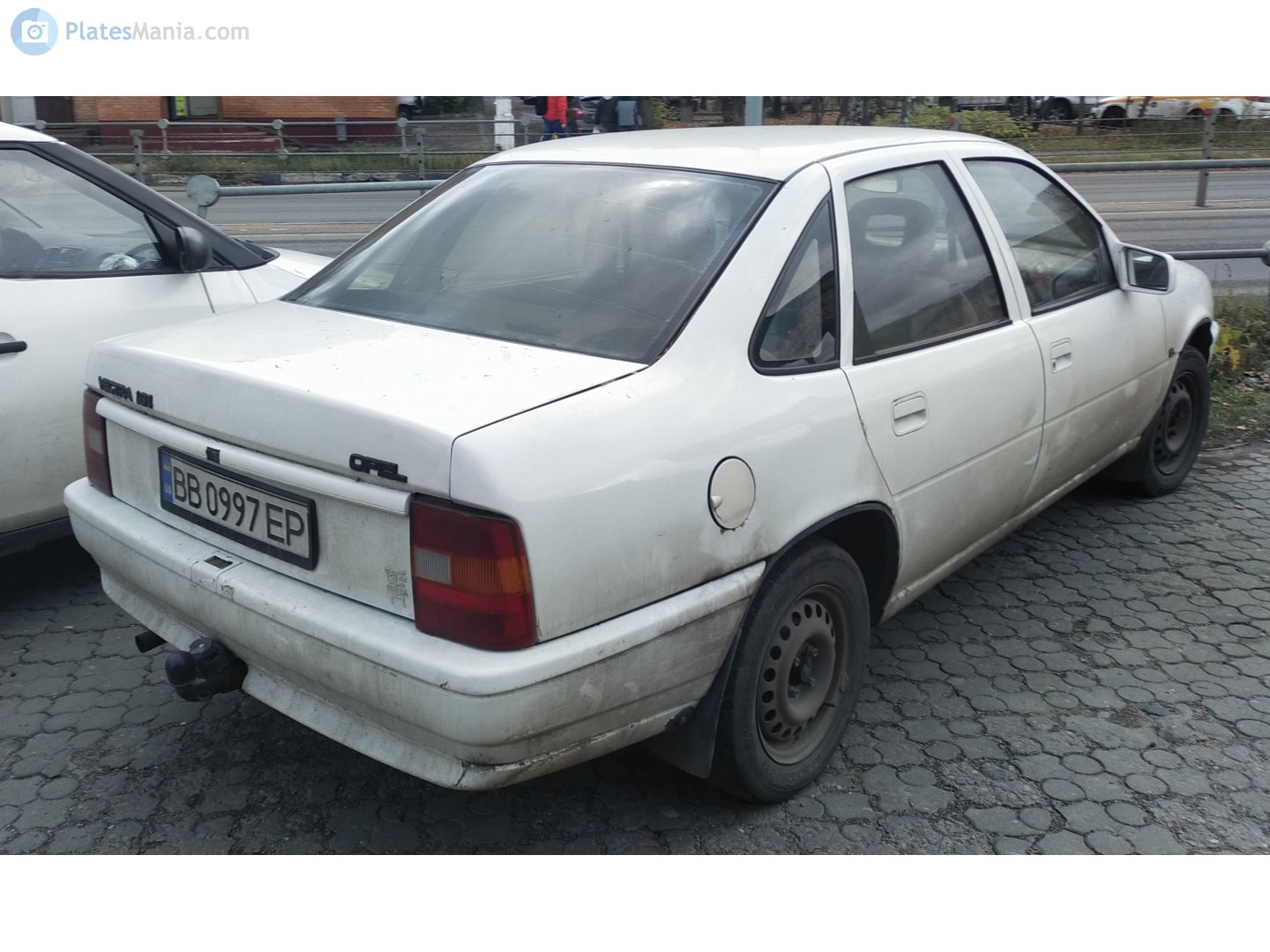 BB 0997 EP, Opel Vectra 1st gen Sedan (A; J89), 1988–1995
