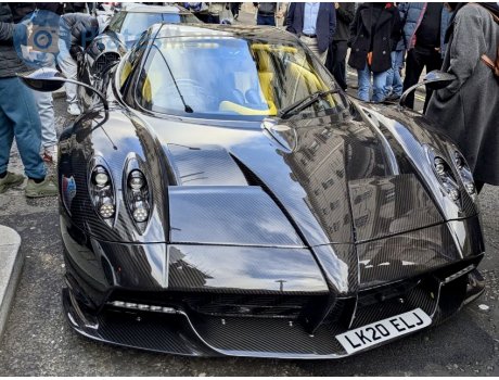 LK20 ELJ, Pagani Huayra