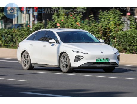 京A·C18020, Roewe D7