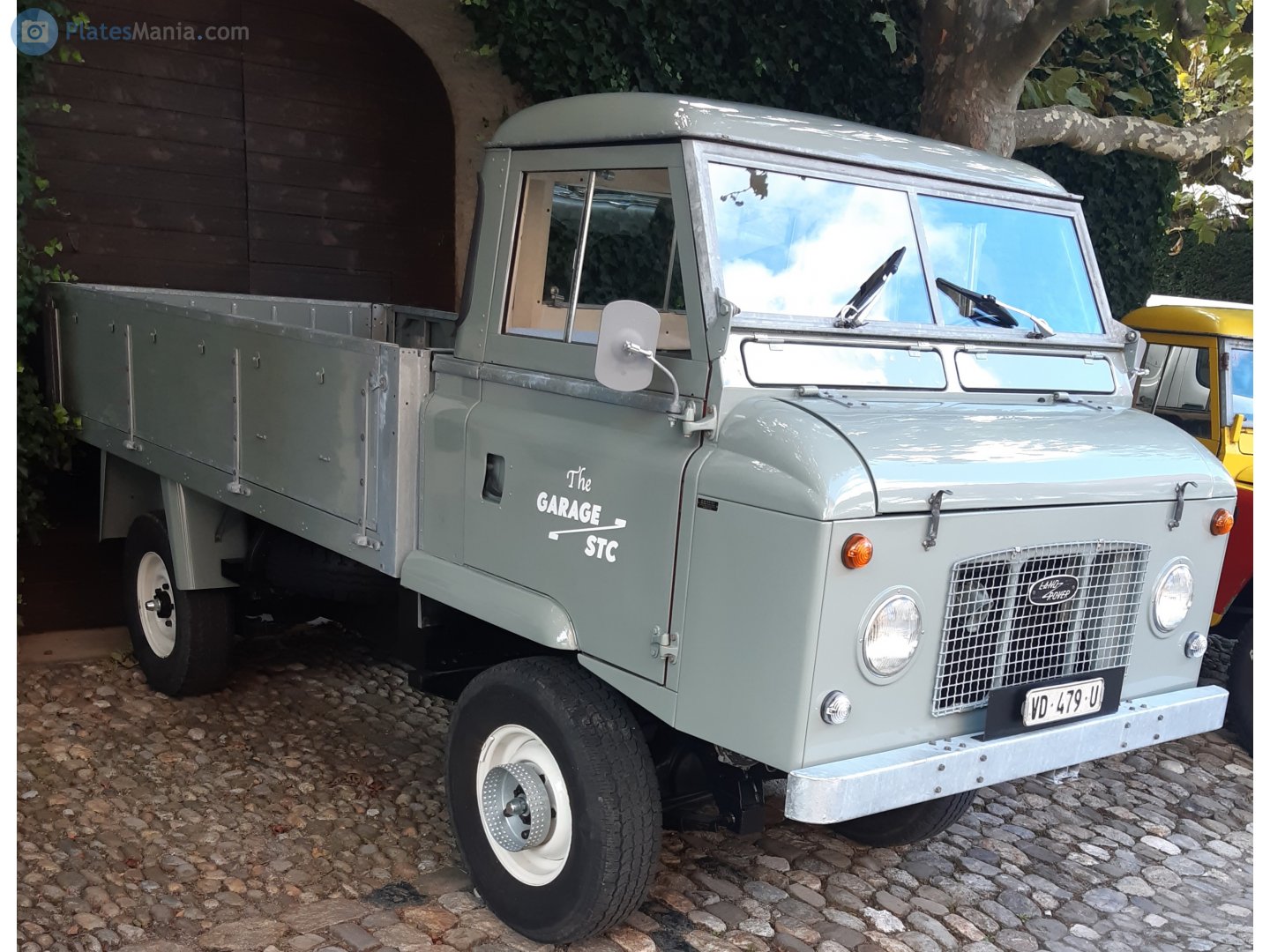 VD 479 U, Land Rover 101 Forward Control 