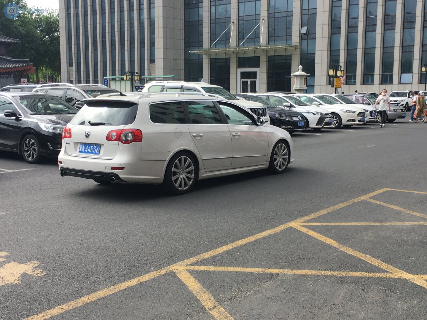 黑A·44R36, Volkswagen R36 Variant (B6; 3C; CN-market), 2008–2010