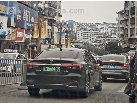 川K·F00308, Roewe i6