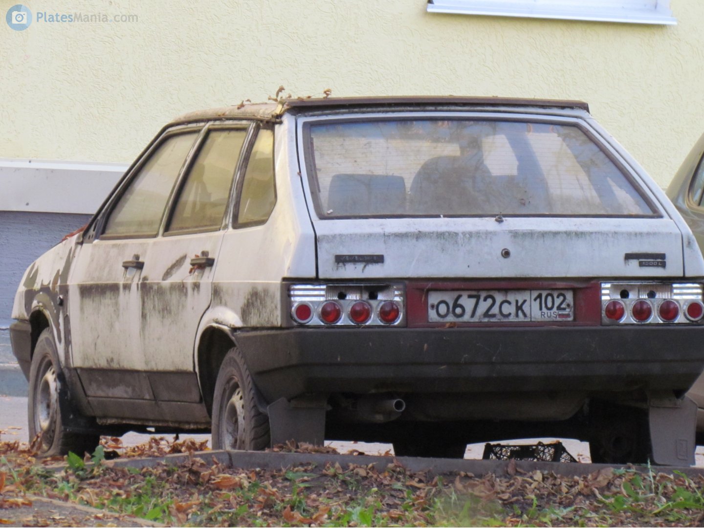 о 672 ск 102, Lada (VAZ) 2109 2109 Спутник (Samara/Forma/Sputnik), 1987–2004 (–2011 for others)