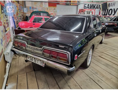 р561ет138, Nissan Cedric