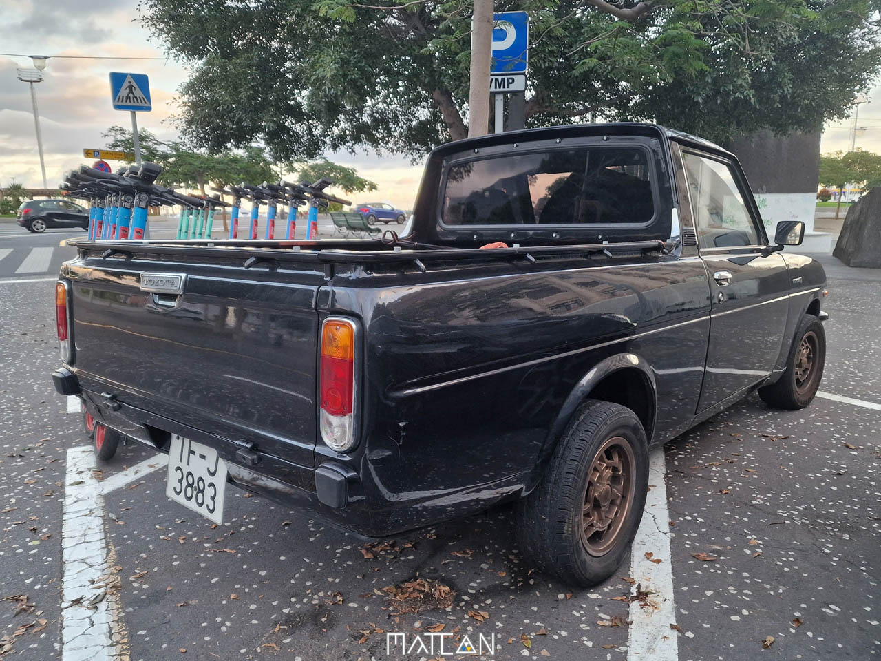 TF 3883 J, Toyota 1000 Pickup (KP36/KP37) 1969–1988
