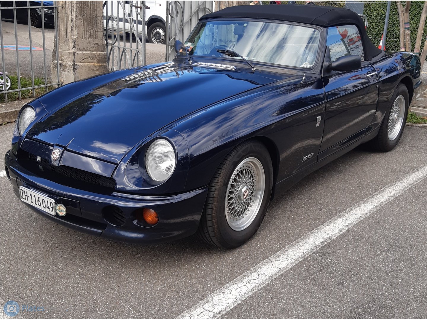 ZH 116049, MG RV8 1st gen, 1992–1995