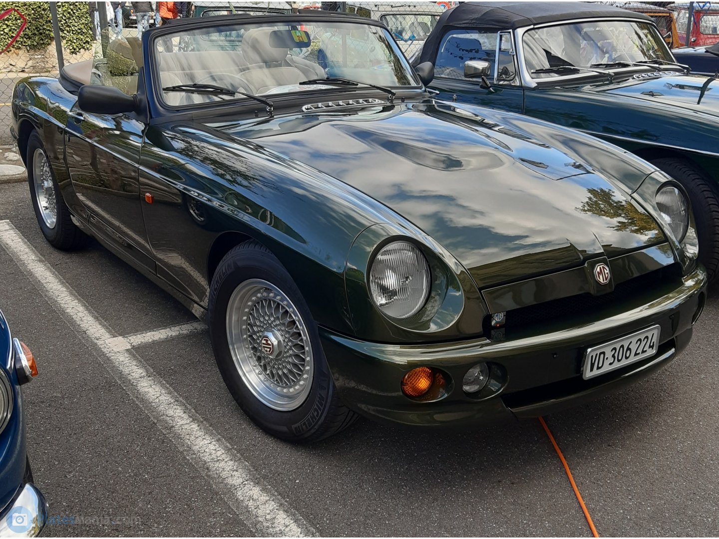 VD 306224, MG RV8 1st gen, 1992–1995