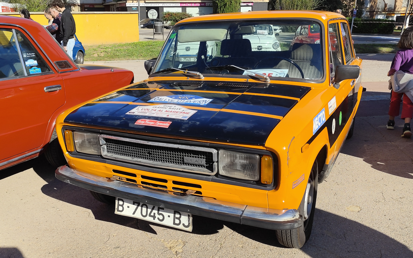 B 7045 BJ, SEAT 124 2nd gen (FL) Berlina, 1975-1980