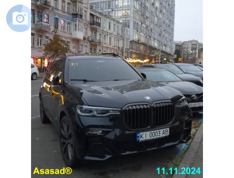 KI 0003 AB, BMW X7
