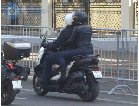 4589 ху 77, Loncin Voge SR