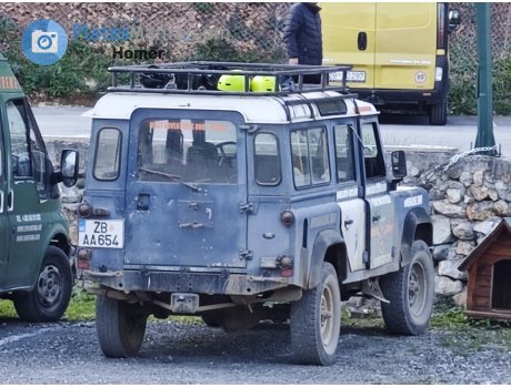 ŽB AA654, Land Rover Defender