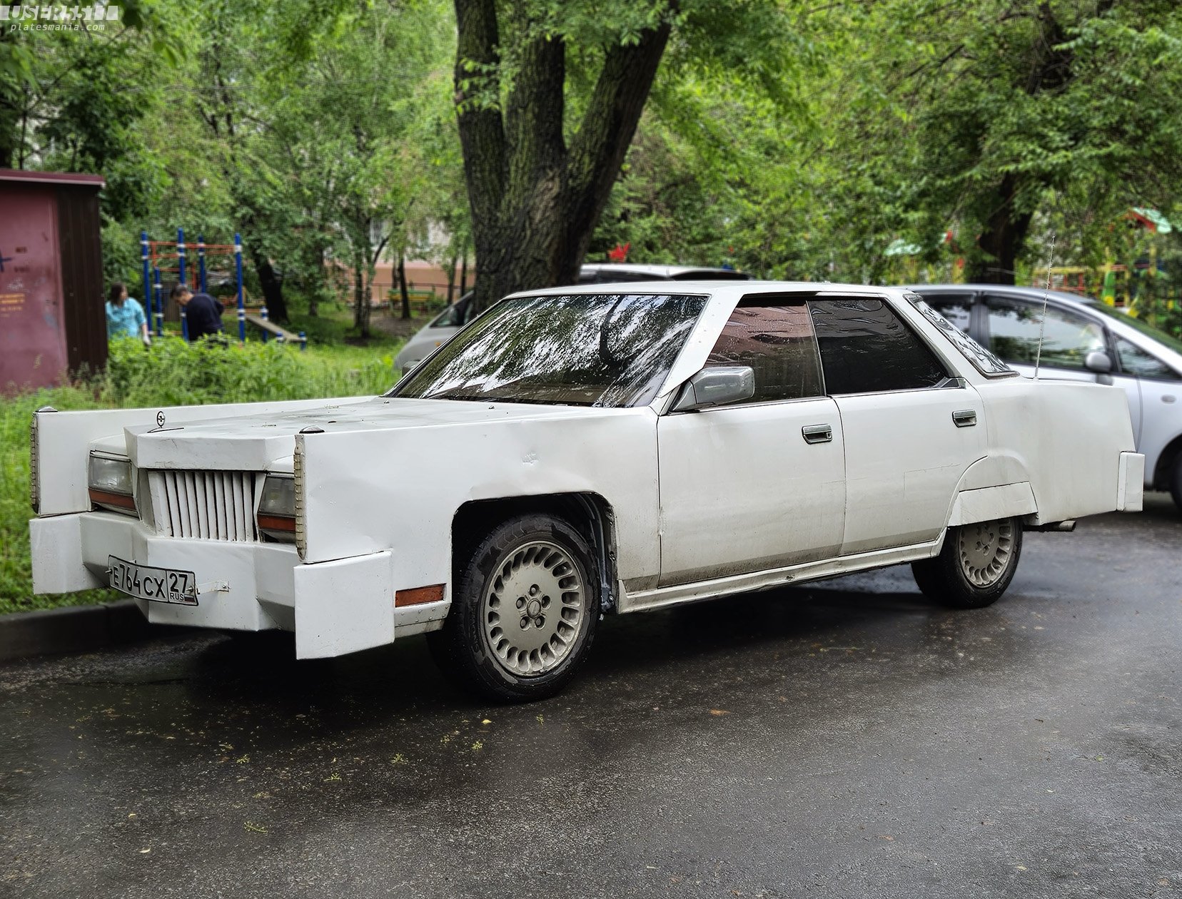 е 764 сх 27, Nissan Gloria 7th gen Hardtop (Y30), 1983–1987