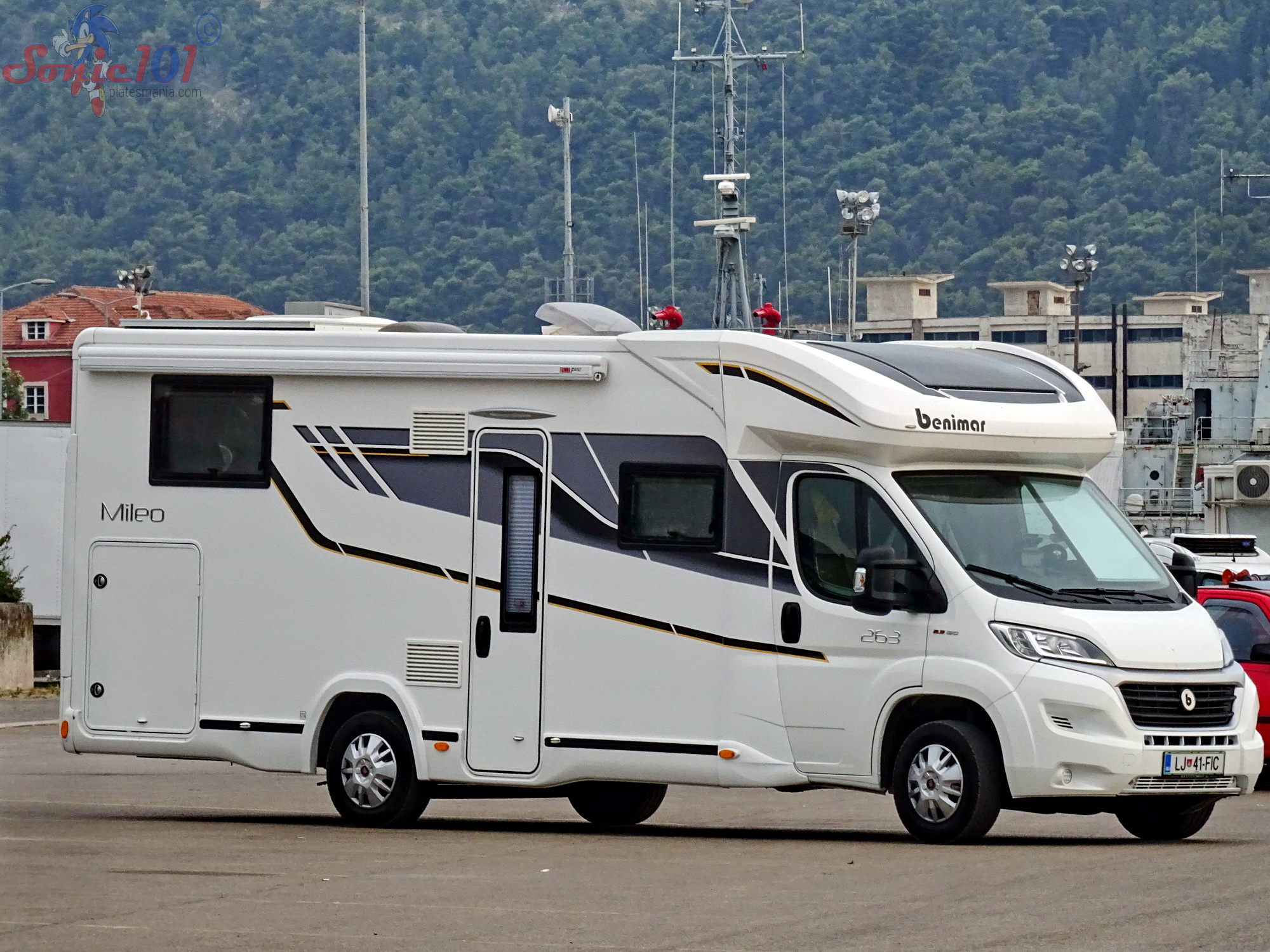 LJ 41-FIC, Benimar Mileo 