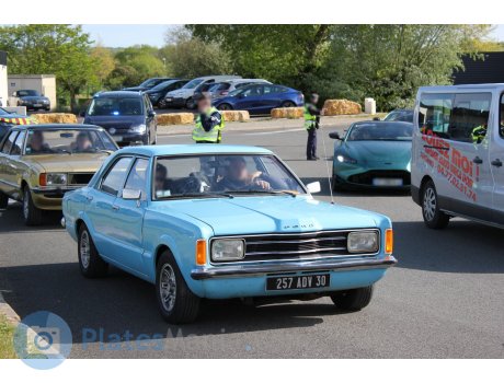 257 ADV 30, Ford Taunus