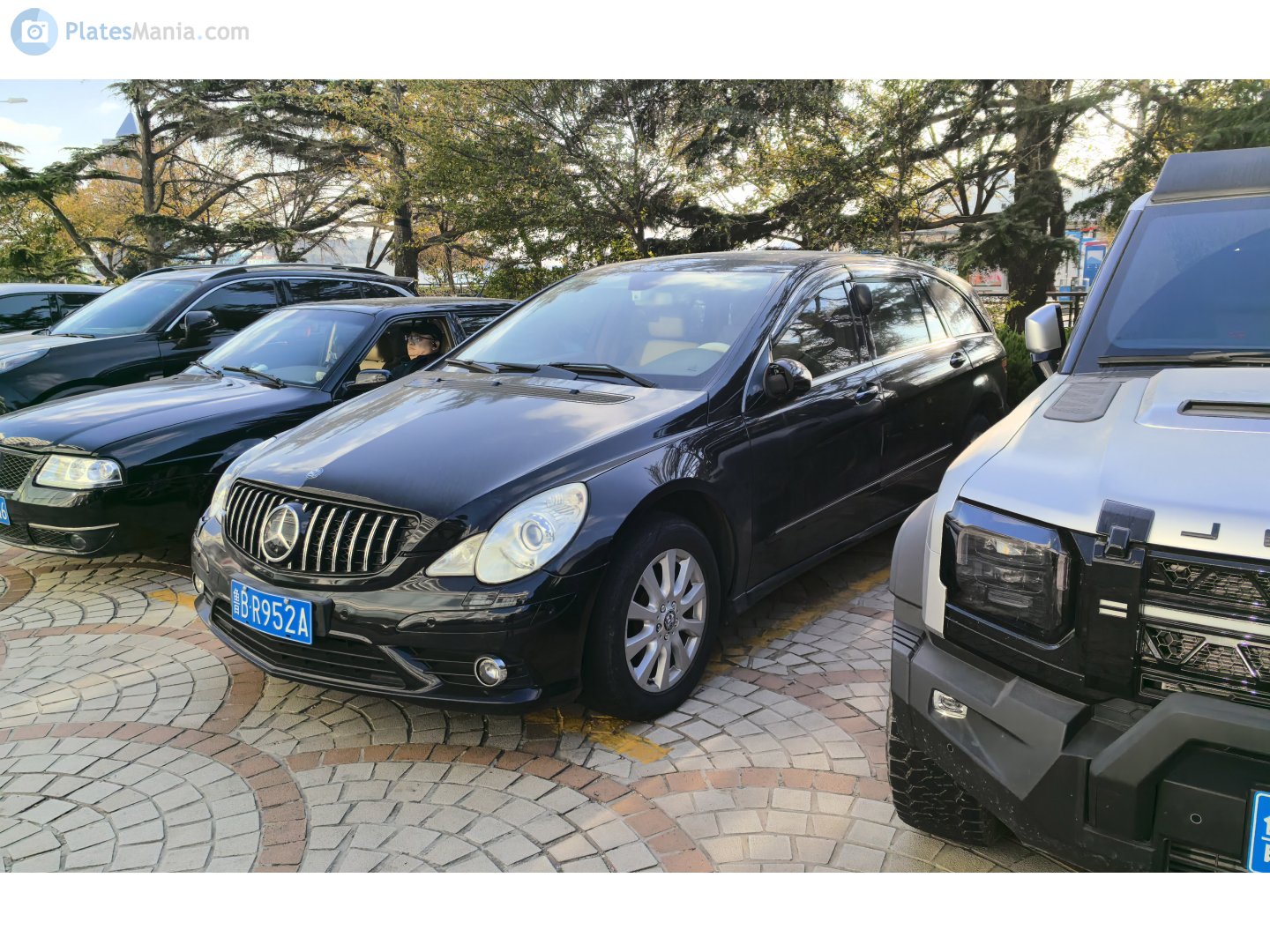 鲁B·R952A, Mercedes-Benz R-Klasse 1st gen (W251), 2005–2010