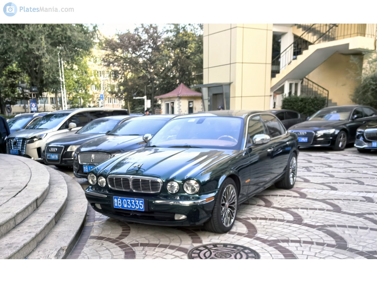 鲁B·Q3335, Jaguar XJ 5th gen (X350/X356/X358), 2003–2009