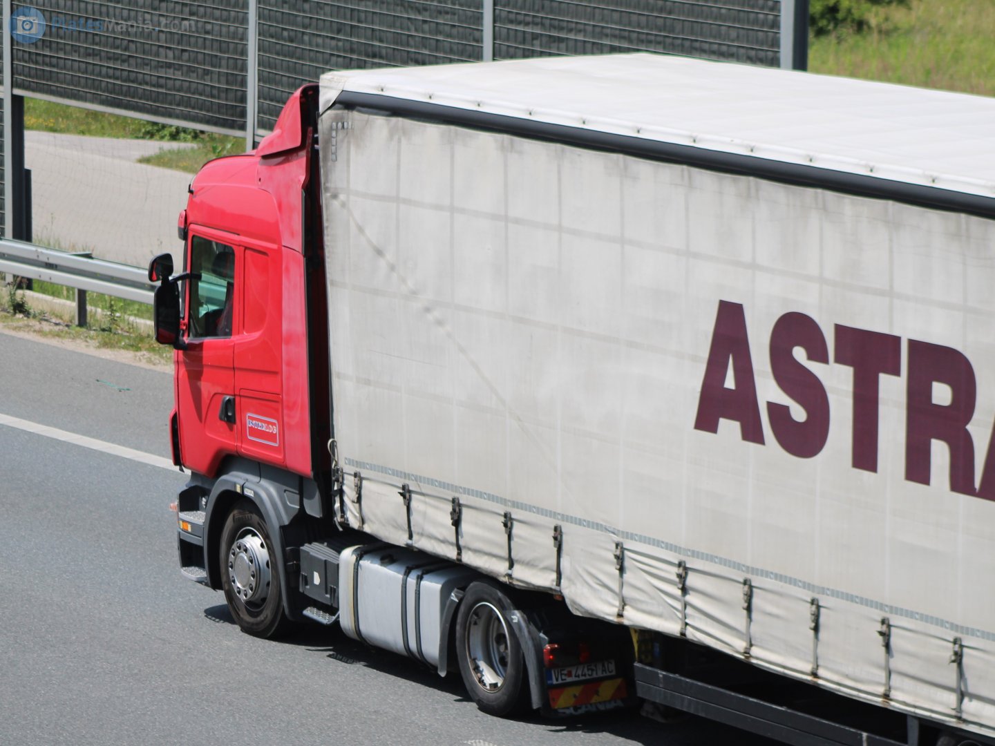 VE 4451 AC, Scania R-Series 1st gen, 2004­–2017